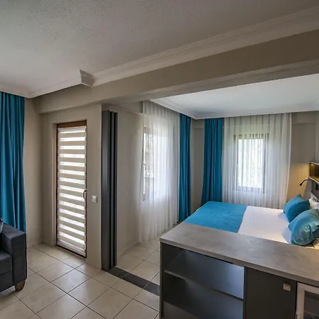 ホテル Gocek Arion ギョジェク